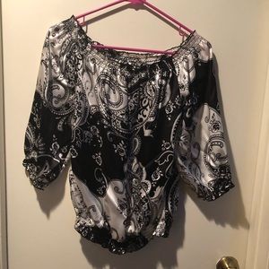 Beautiful off-the-shoulder WHBM blouse